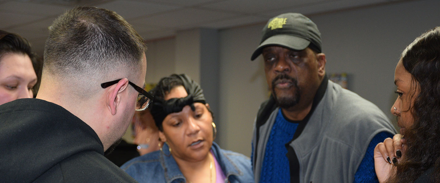 Baron Kelly leading an acting workshop.