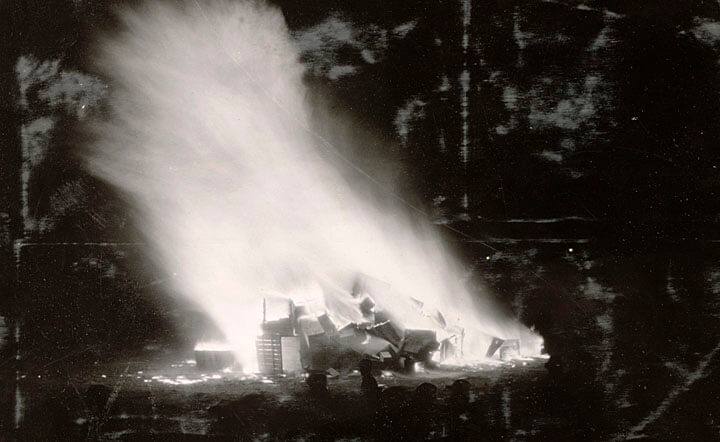 Bonfire UW Archives S05484