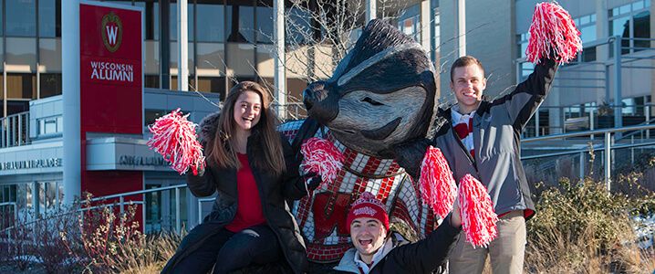 Students pose with Well Red Bucky