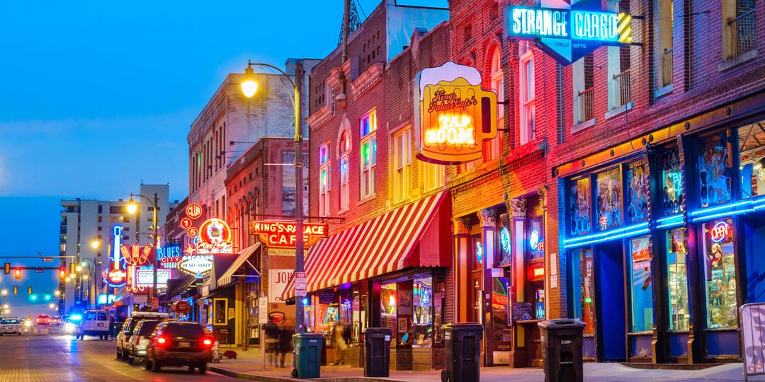 Street in a town in Mississippi